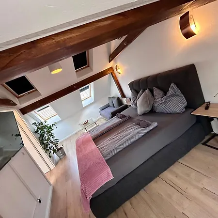 Appartement Sonnige Dachgeschoss-oase! *